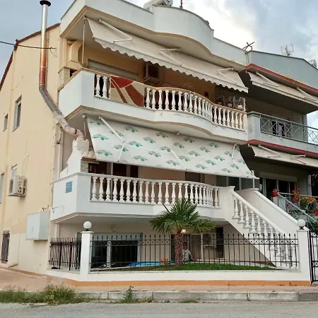 Elena's Apartment Nea Peramos (Macedonia)