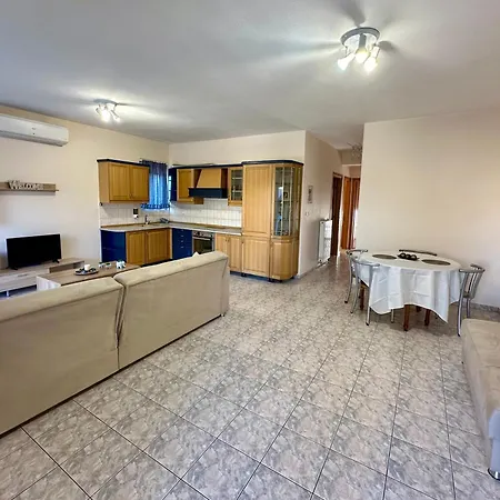 Apartment Elena's *